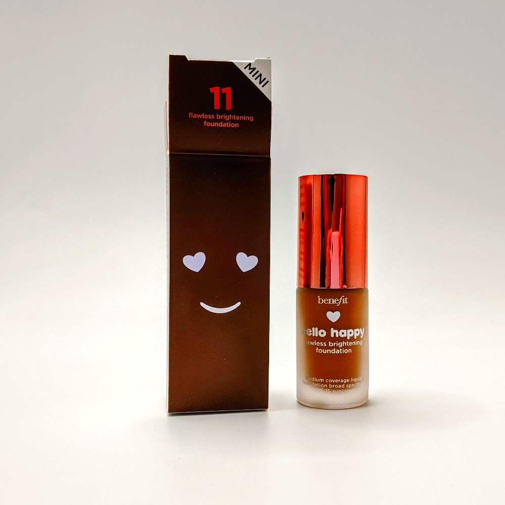 benefit • hellohappy Brightening Foundation